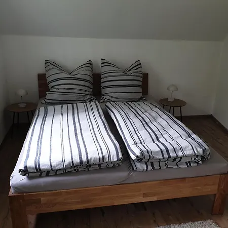 Altes Forsthaus Laubusch Ferienhaus *